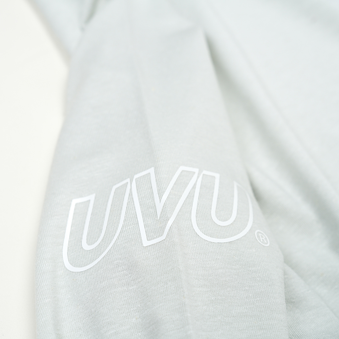 Лонгслив UVU Light Green 4